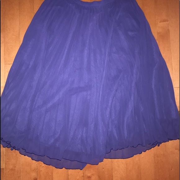 💙 Navy blue midi skirt - Picture 2 of 3